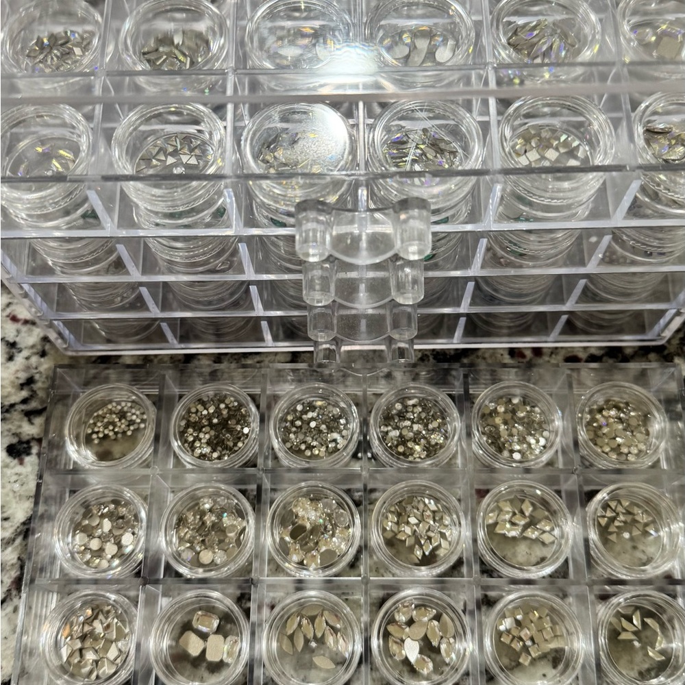 Clear Storage Box with Swarovski non hot fix
